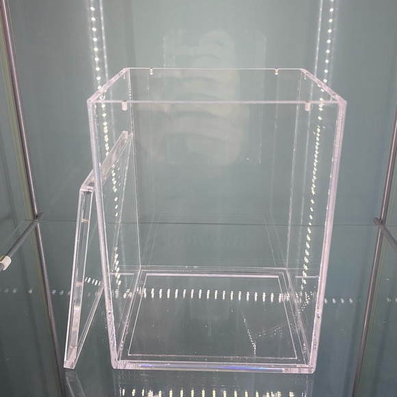 4mm acrylic funko pop case protector with magnetic lid - Picture 6 of 6